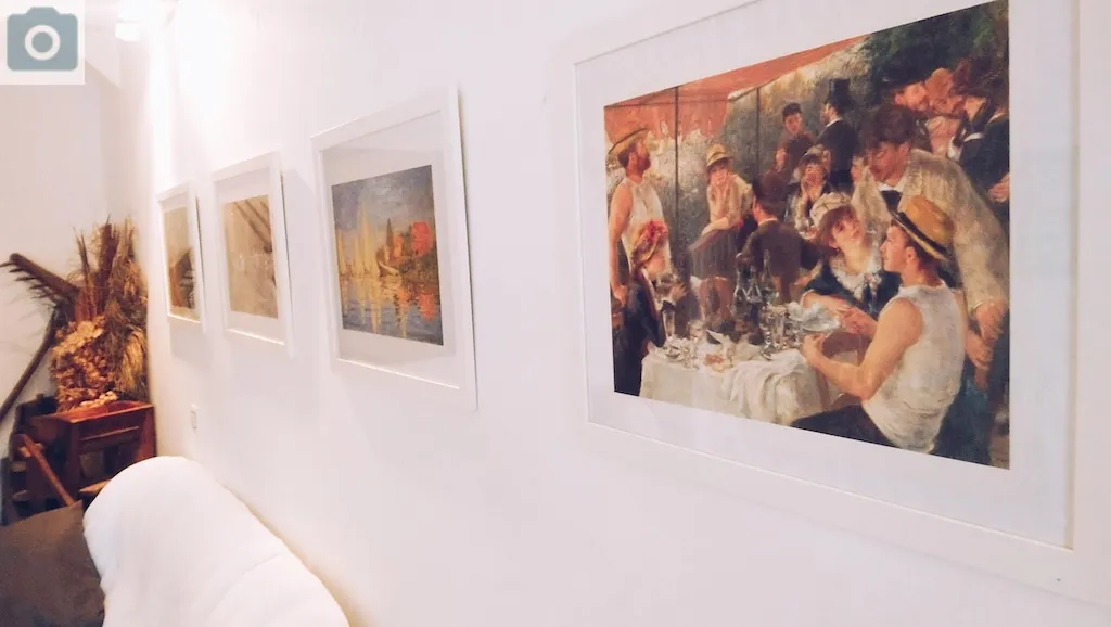 Cuadros del salón principal